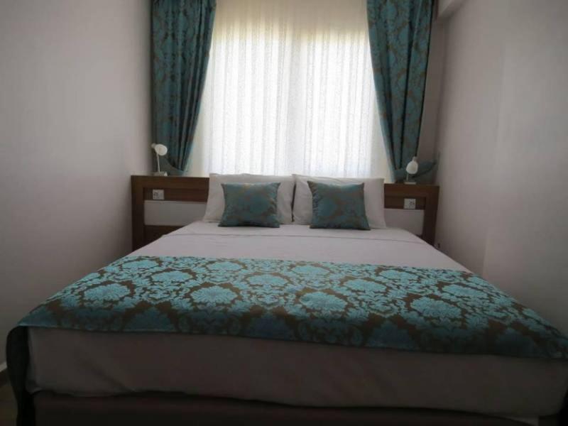Ecrin Apart Otel Altintas Екстериор снимка