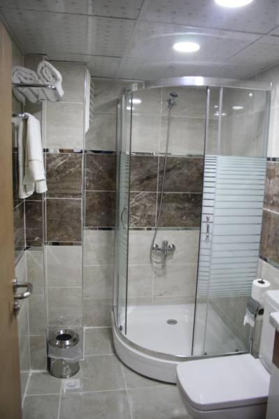Ecrin Apart Otel Altintas Екстериор снимка