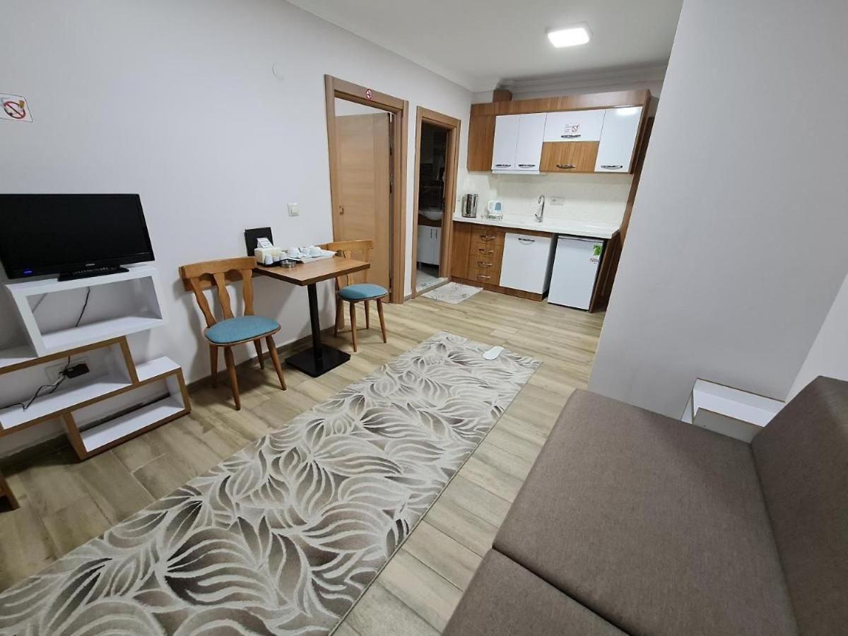 Ecrin Apart Otel Altintas Екстериор снимка